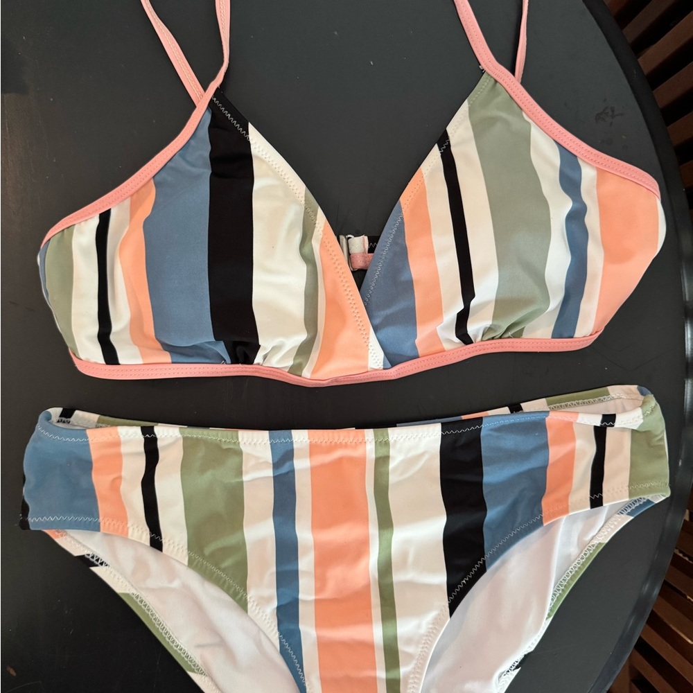 Cupshe Multicolor Striped Bikini Set